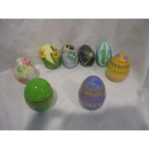 Hand Painted Easter eggs Set of 7 4 ceramic & 3 natural Holiday chicken - Picture 3 of 4